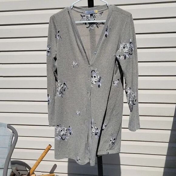 figueroa & flower | Sweaters | Buttonfrontcardigan | Poshmark